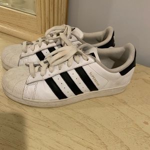 adidas superstars